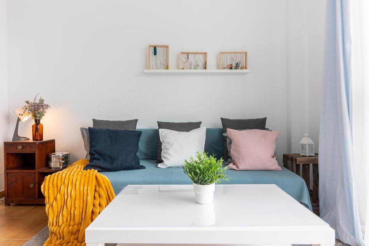 Sea & Wave Pedregalejo Beach Apartment 말라가 외부 사진