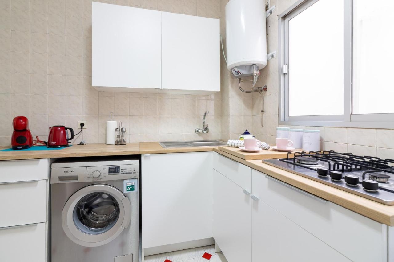 Sea & Wave Pedregalejo Beach Apartment 말라가 외부 사진